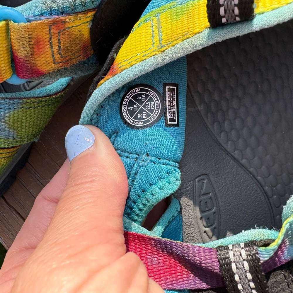 KEEN NEWPORT Rainbow tie dye big kids 4Y unisex - Picture 5 of 7
